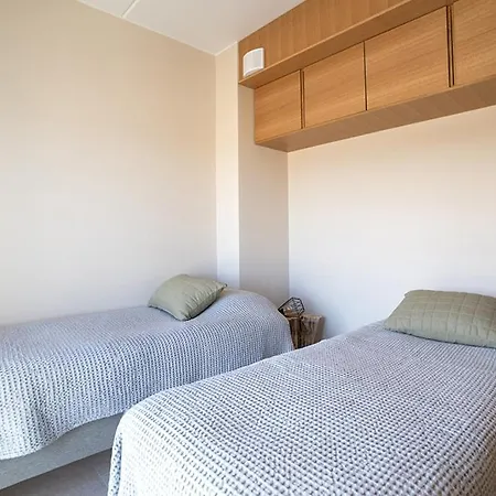 Marina B9 アパート *