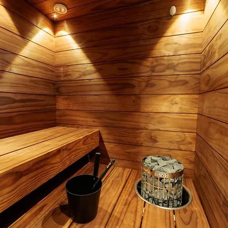 Marina B9 アパート